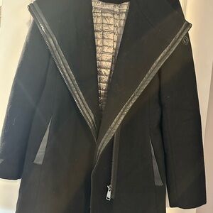 Women’s Calvin Klein Wool Coat - Size Medium